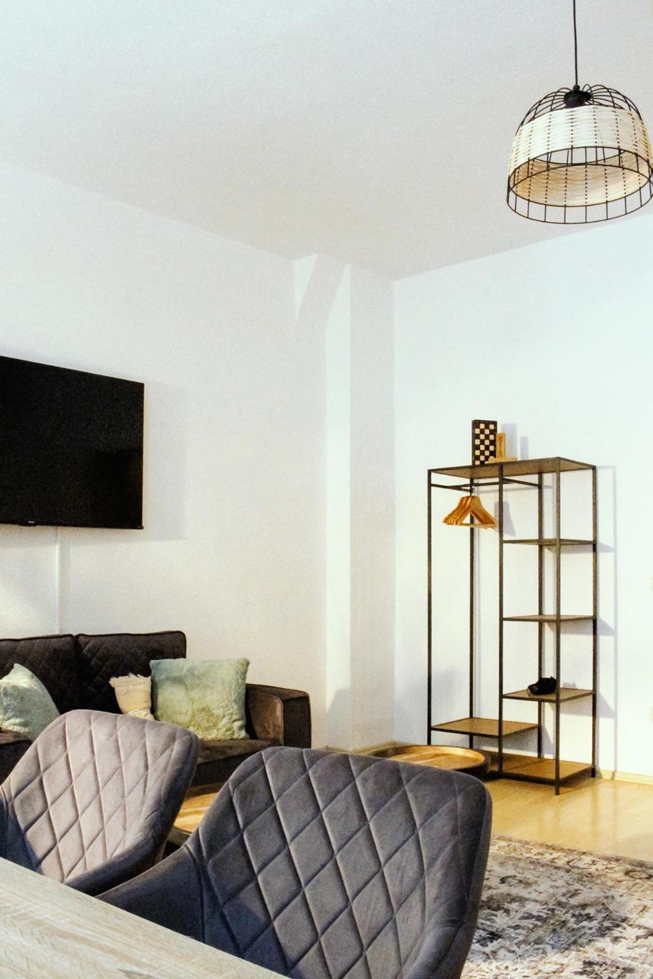 Nuwilu One - Apartment Mit Balkon Im Herzen Erfurts - Magenta Tv- Netflix - Disney Exterior foto